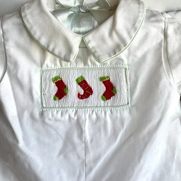Petit Ami Christmas Smocked Romper 6 Months White Holiday Outfit Stockings - Picture 2 of 11